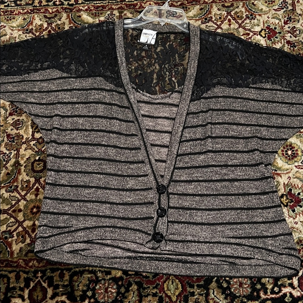 Star Scene Los Angeles Vintage Taupe & Black Lace Batwing Top Size Small